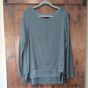 White House Black Market Heather Gray Long Sleeve Top